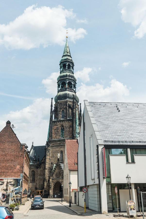 Apartmenthaus Am Dom Junior Suite Mit Parkplatz Zwickau Esterno foto